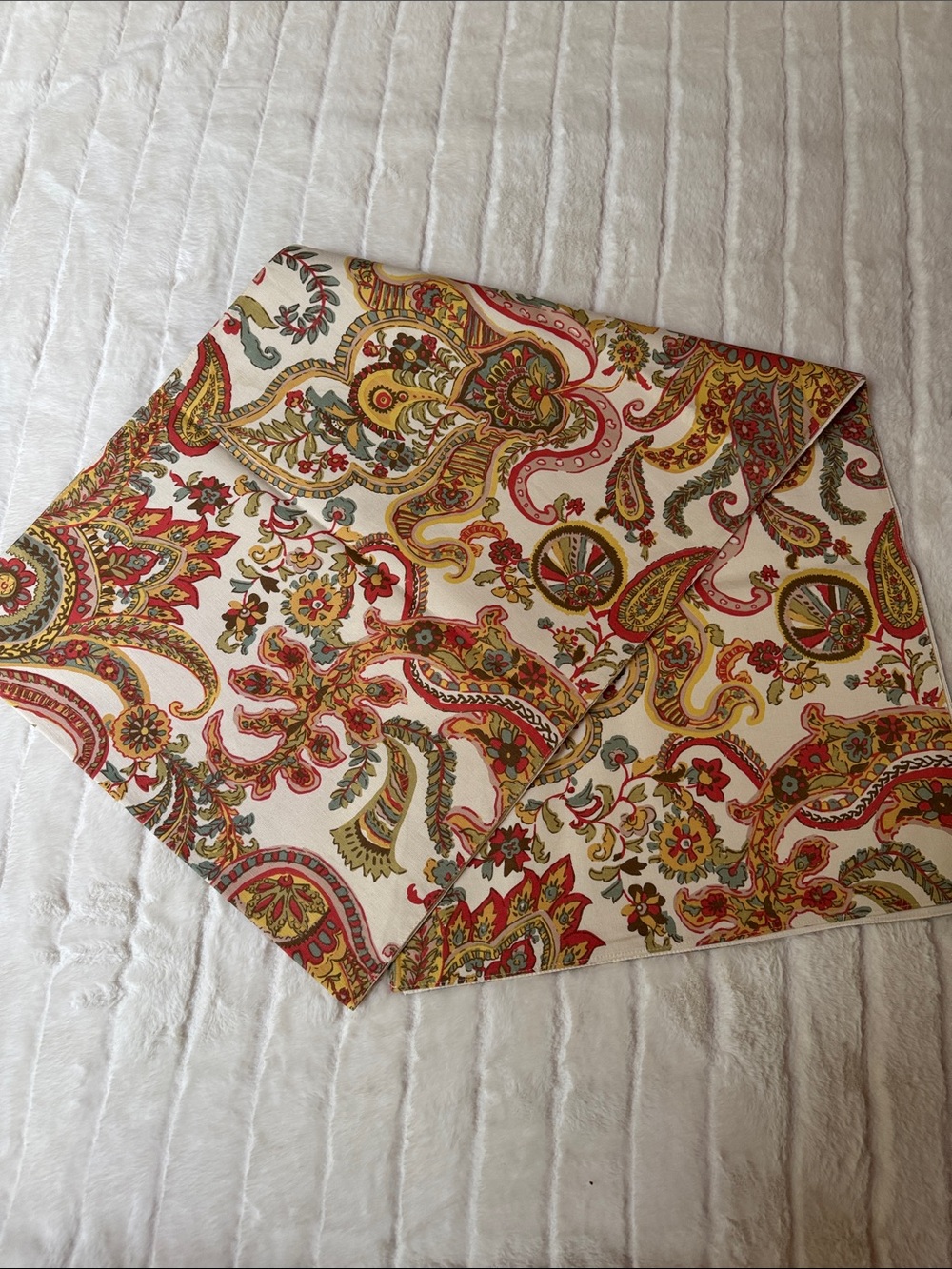 Pottery Barn Paisley Print Table Runner 18"x84" NWOT